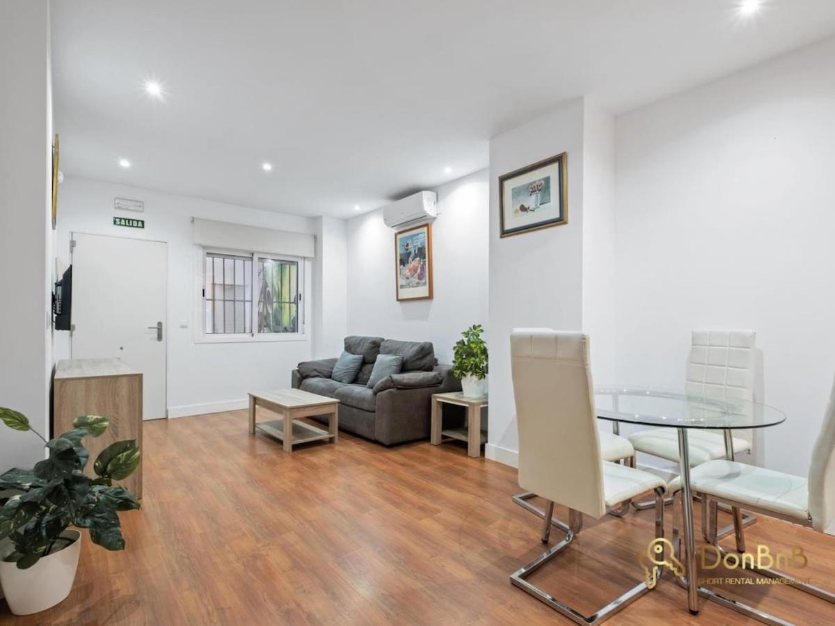 Family Flat In Apartment Málaga